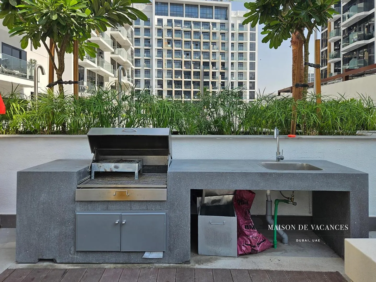 Peaceful Studio Getaway, 10 Mins From Dubai Mall