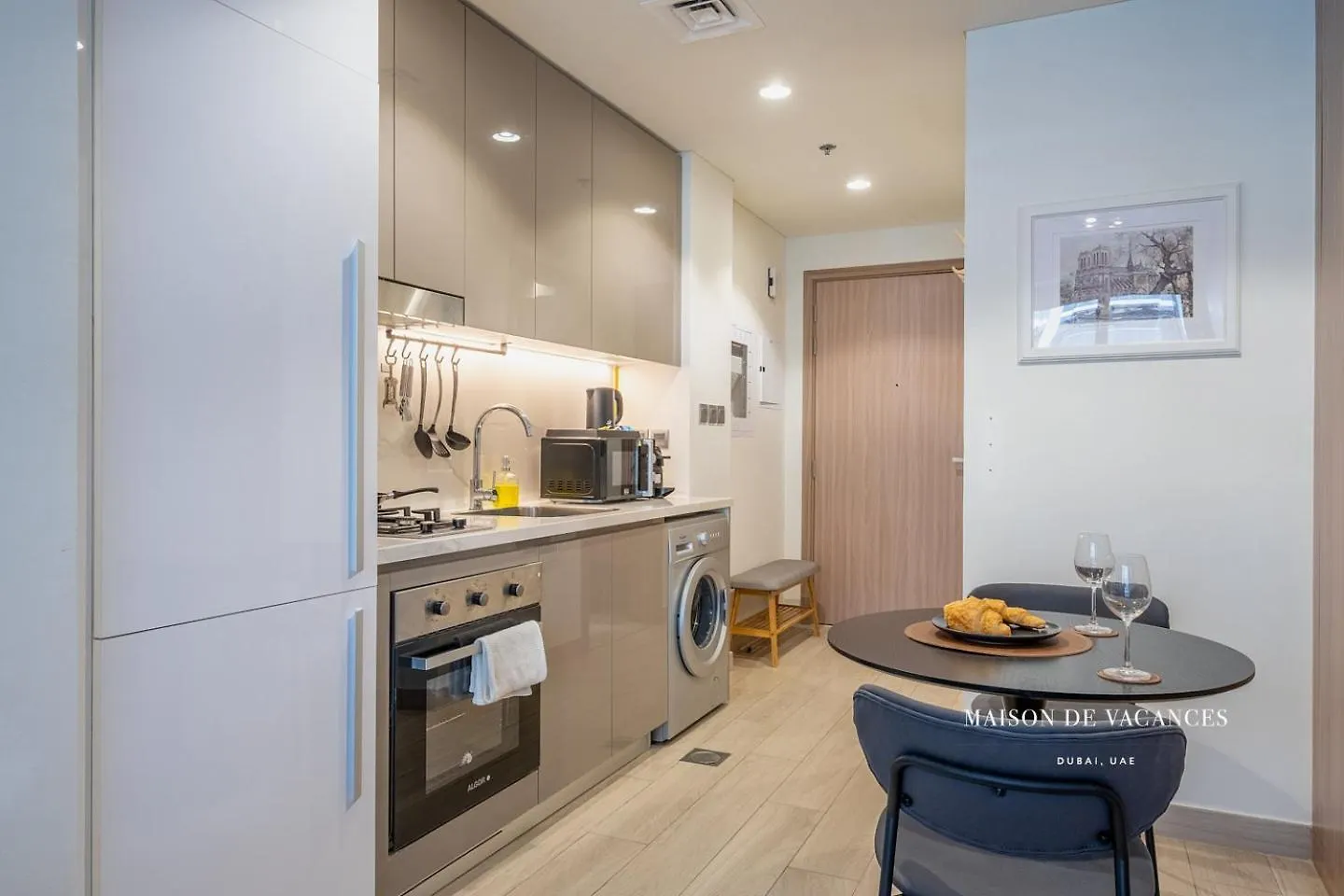 Peaceful Studio Getaway, 10 Mins From Dubai Mall